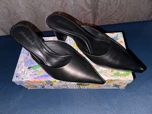Jeffrey Campbell Unamused Black Pointed Toe Mules
